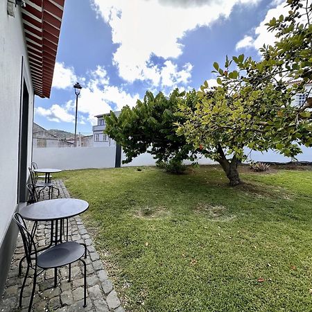 Angra do Heroísmo Angra Charming Suites By Seewest מראה חיצוני תמונה