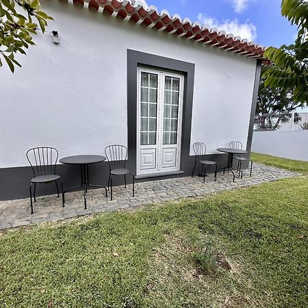 Angra do Heroísmo Angra Charming Suites By Seewest מראה חיצוני תמונה