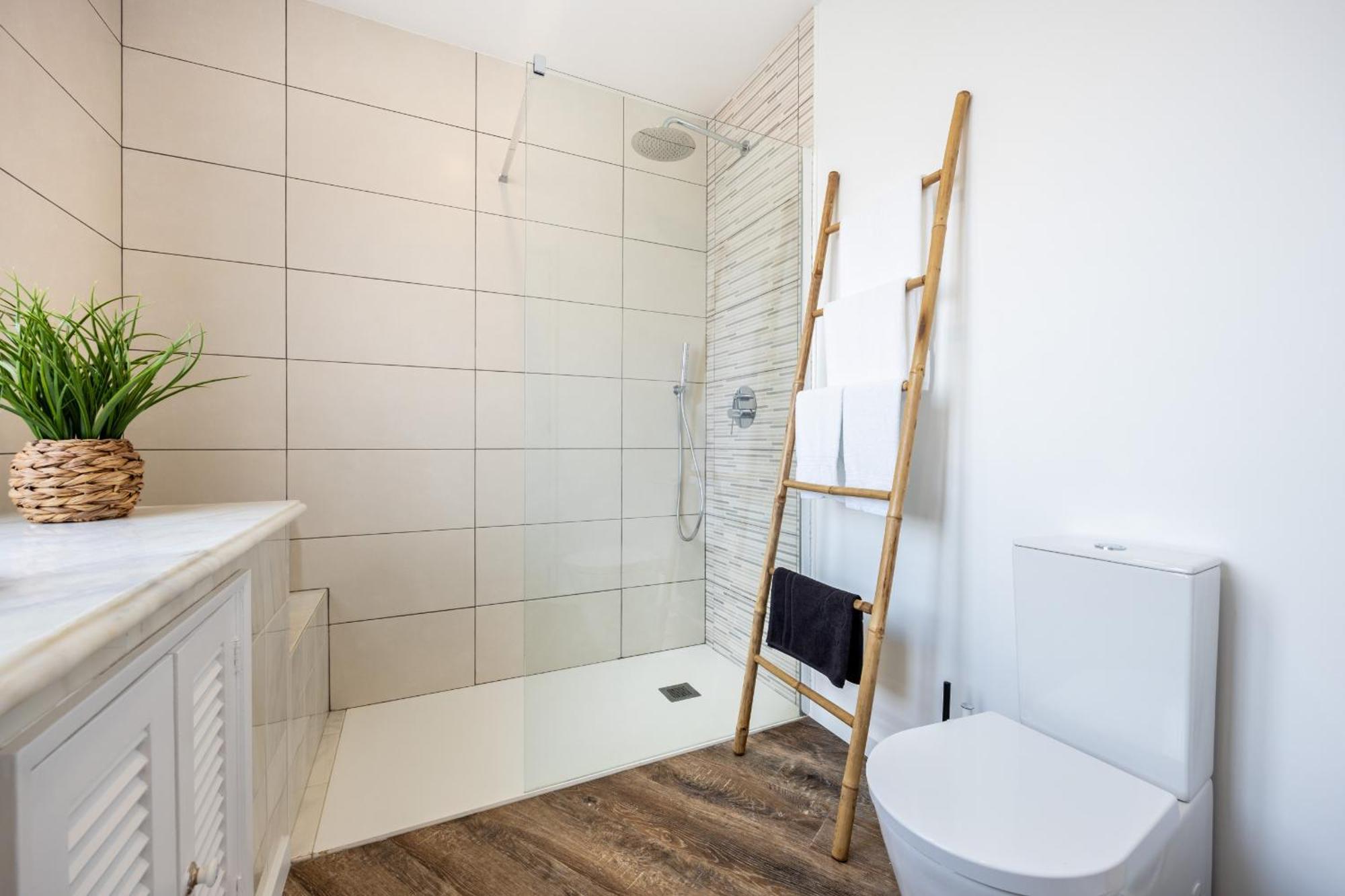 Angra do Heroísmo Angra Charming Suites By Seewest מראה חיצוני תמונה