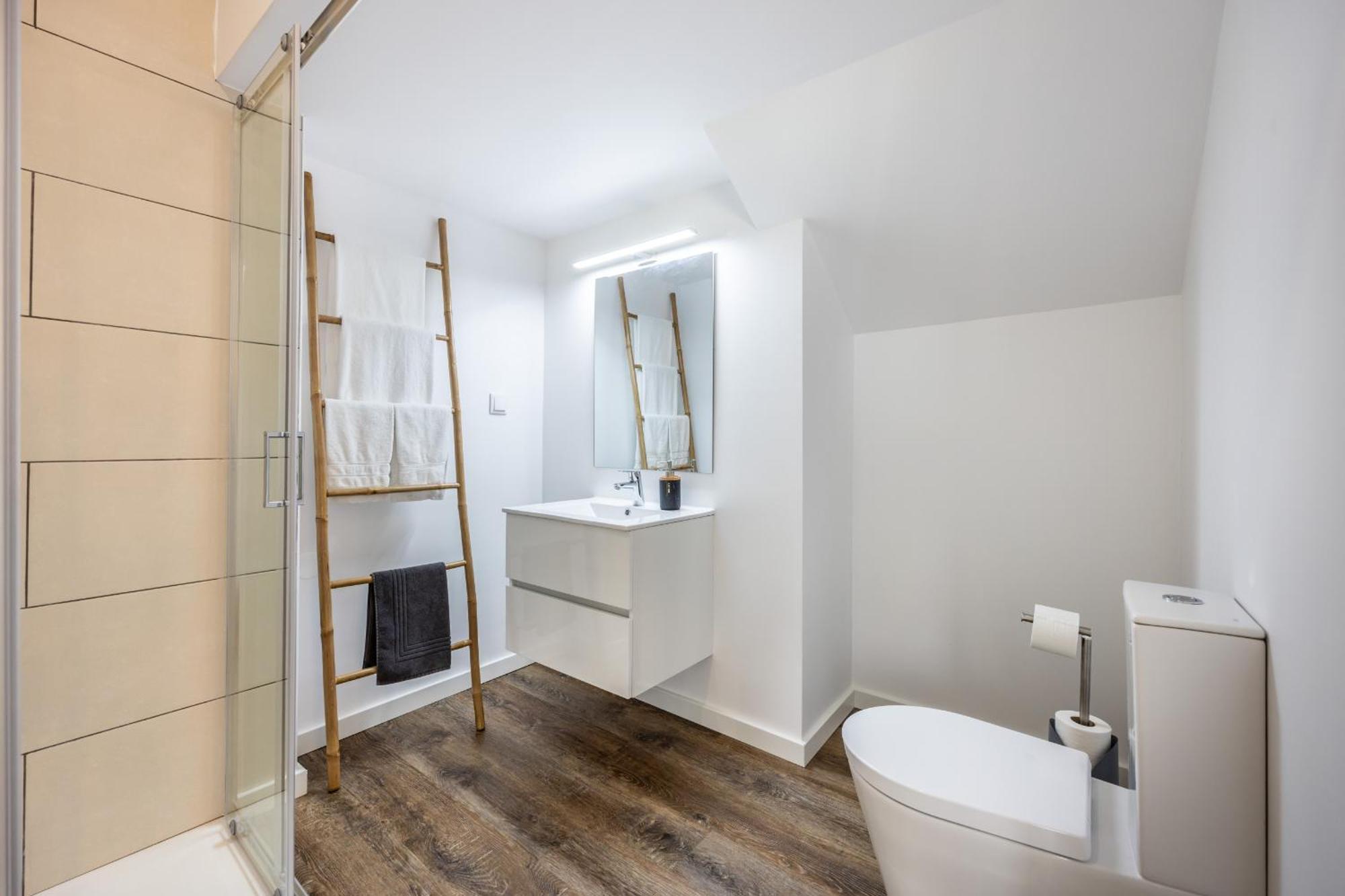 Angra do Heroísmo Angra Charming Suites By Seewest מראה חיצוני תמונה